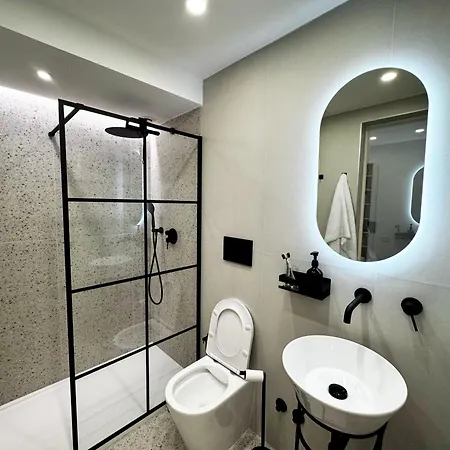 Sole Premium Balcony Overlooking Basilica